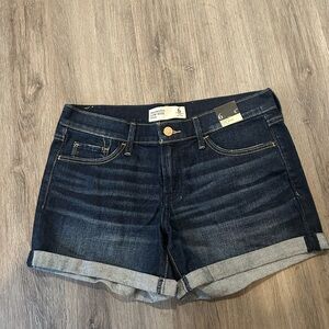 Abercrombie & Fitch Blue Jean Shorts Classic Cuffed Design